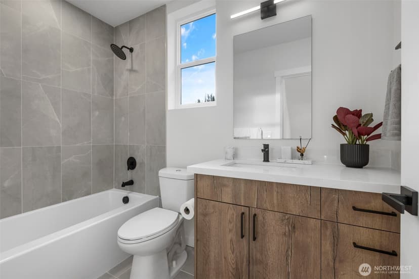 Property photo for 7035 Delridge Way SW, Seattle photo 11
