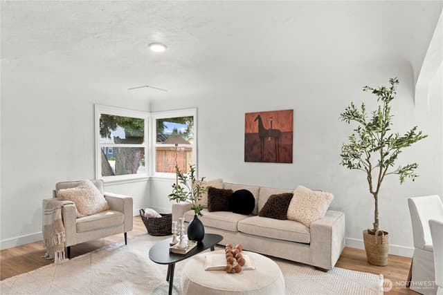 Property photo for 445 M Street NE, Auburn photo 5