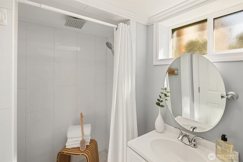 Property photo for 3022 W Smith Street, Seattle photo 23