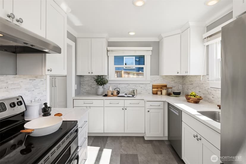 Property photo for 3022 W Smith Street, Seattle photo 10