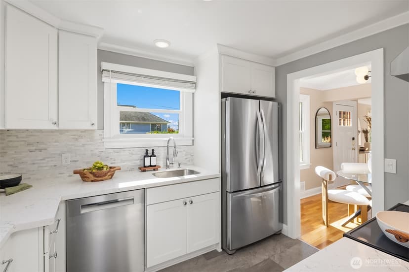 Property photo for 3022 W Smith Street, Seattle photo 12
