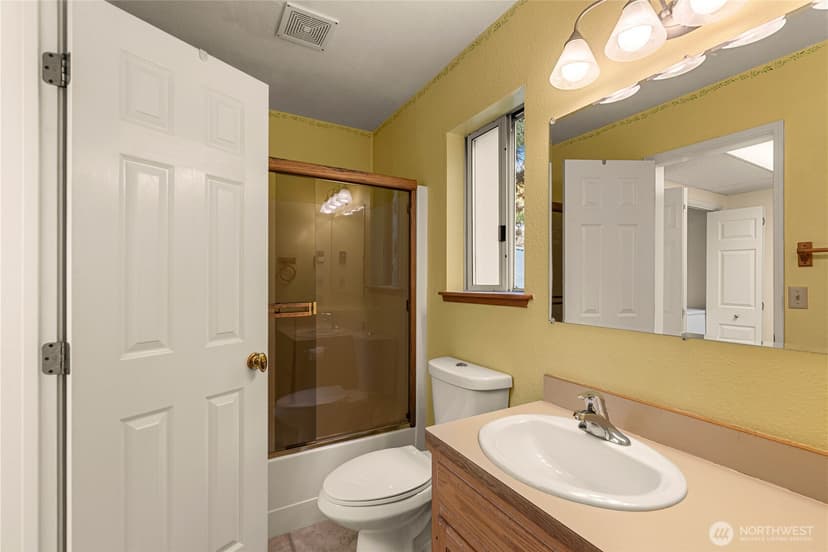 Property photo for 9771 Dye Road, Leavenworth photo 34