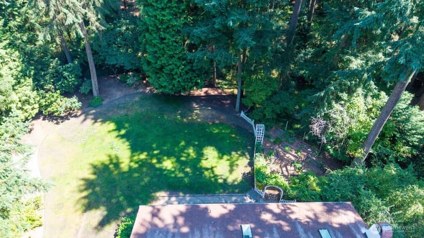Property photo for 3610 130th Avenue NE, Bellevue photo 37