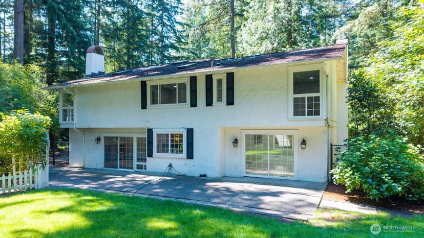 Property photo for 3610 130th Avenue NE, Bellevue photo 36