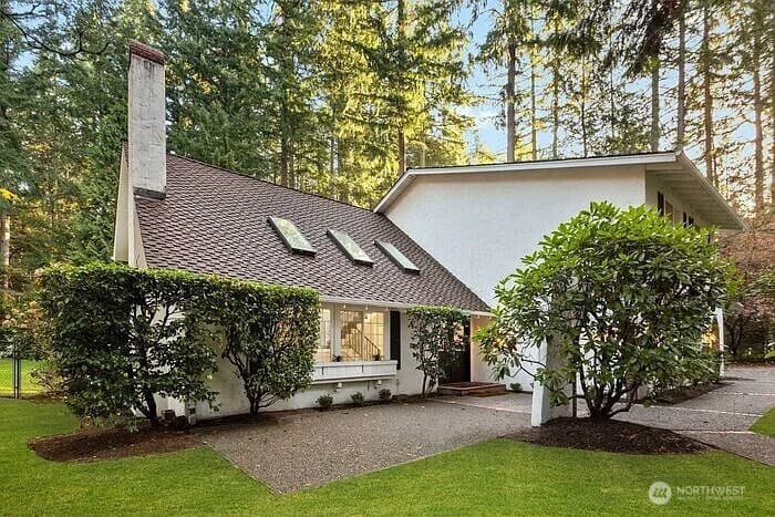 Property photo for 3610 130th Avenue NE, Bellevue photo 3