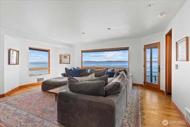 Property photo for 4751 &4733 W Ruffner Street, Seattle photo 4