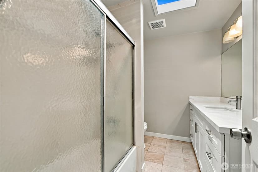 Property photo for 16135 Densmore Ave N, Shoreline photo 19