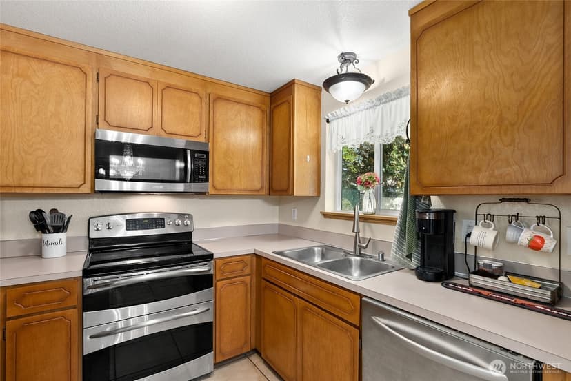 Property photo for 8603 158th Street E, Puyallup photo 10