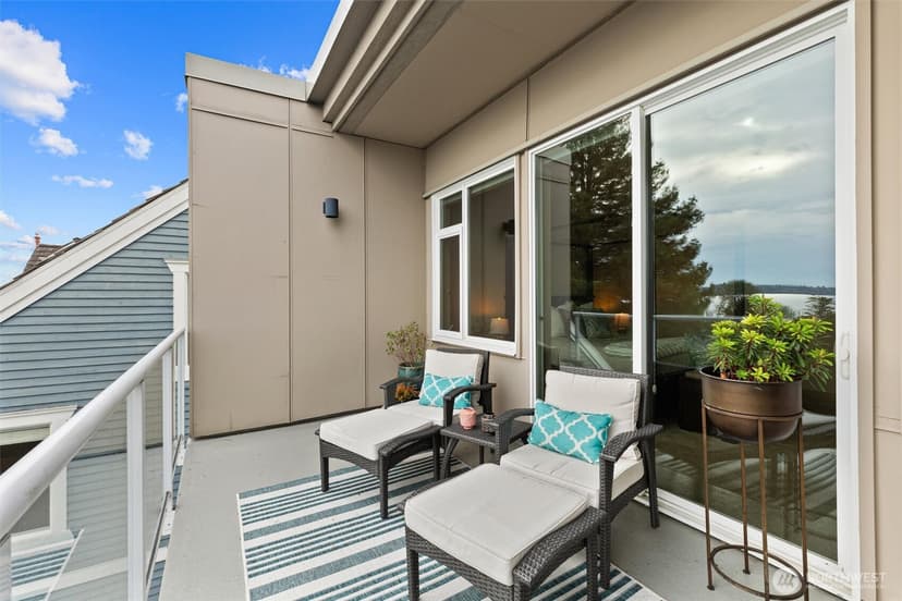 Property photo for 631 Market Street #401, Kirkland photo 25