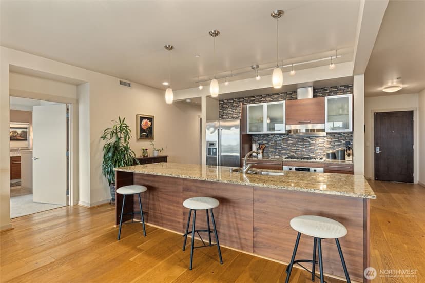 Property photo for 631 Market Street #401, Kirkland photo 9