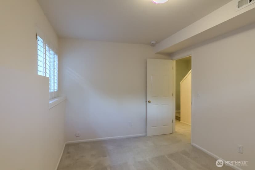 Property photo for 2761 NW 65th Street, Seattle photo 11