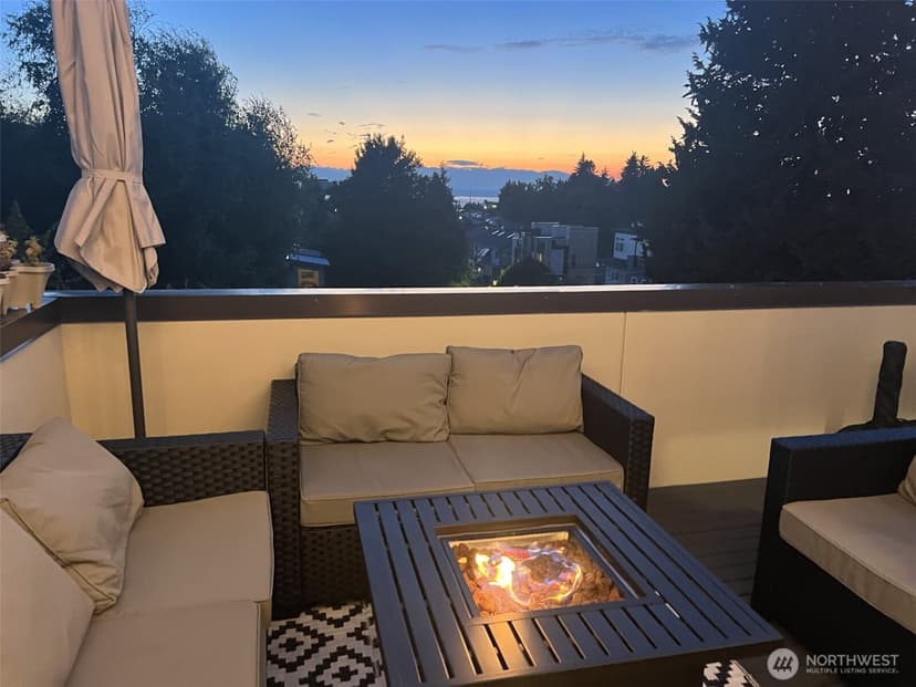 Property photo for 8761 15th Avenue NW #B, Seattle photo 30