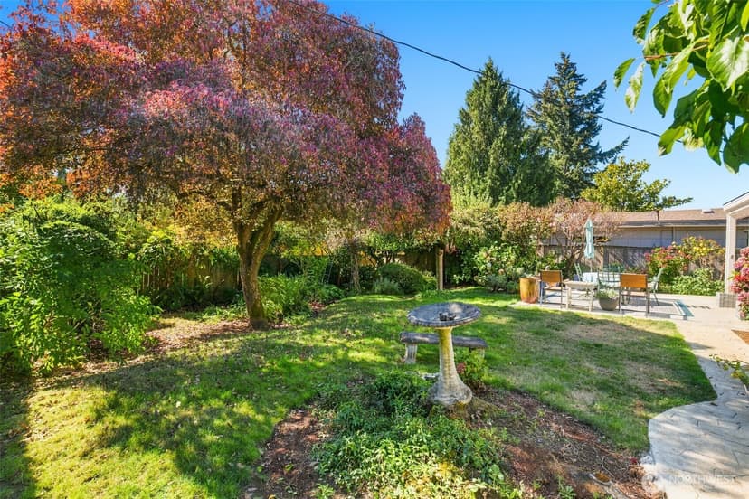Property photo for 3903 SW Rose Street, Seattle photo 10