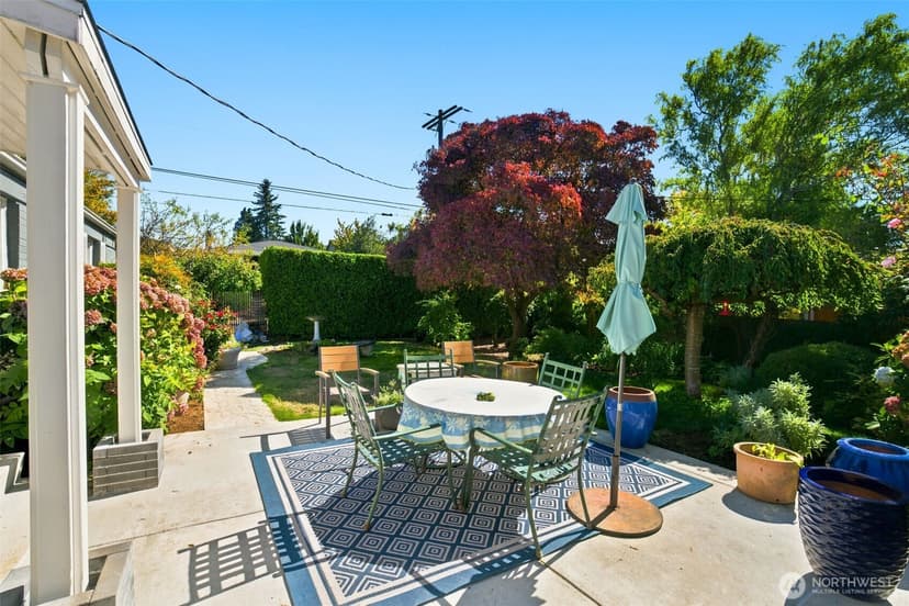 Property photo for 3903 SW Rose Street, Seattle photo 8