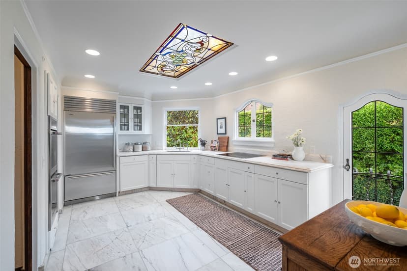 Property photo for 1107 7th Avenue W, Seattle photo 15