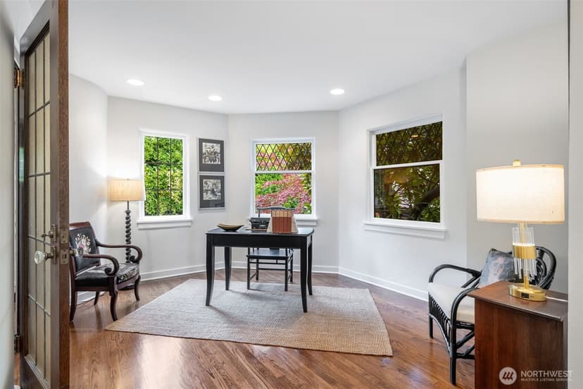 Property photo for 1107 7th Avenue W, Seattle photo 18