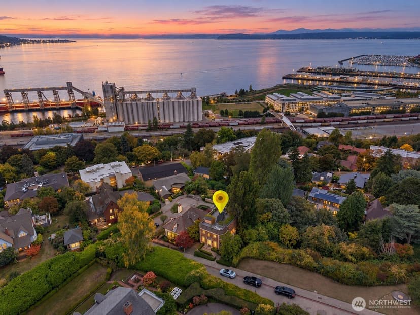 Property photo for 1107 7th Avenue W, Seattle photo 38