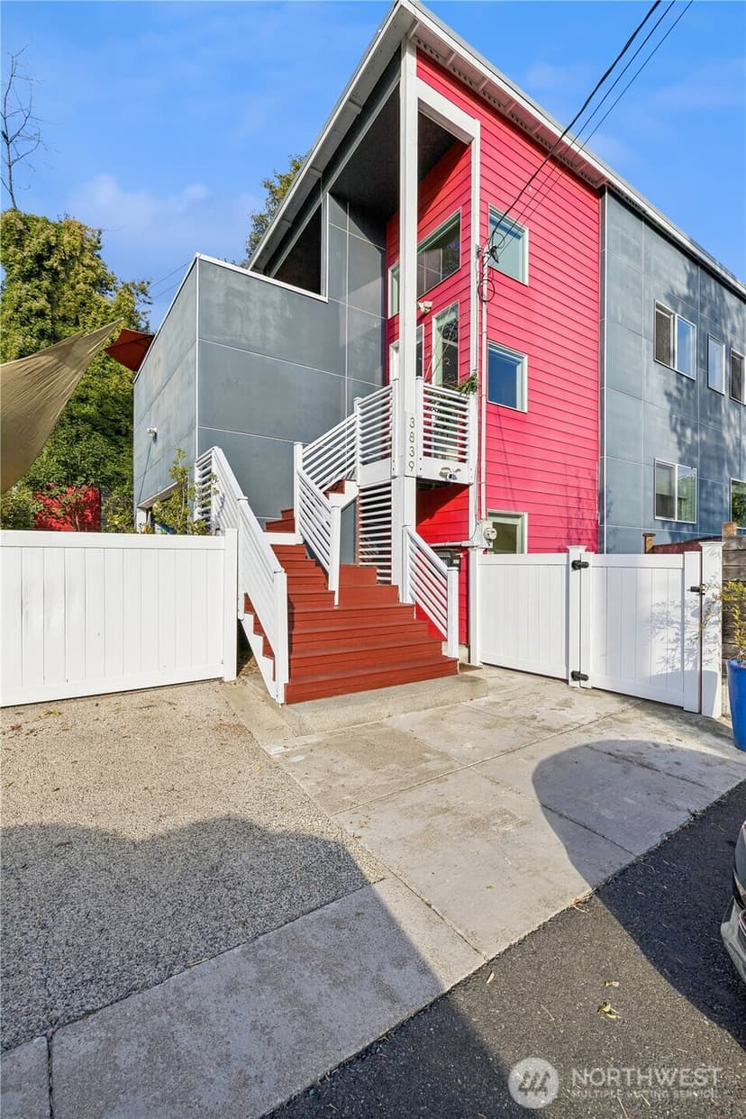 Property photo for 3839 Letitia Avenue S, Seattle