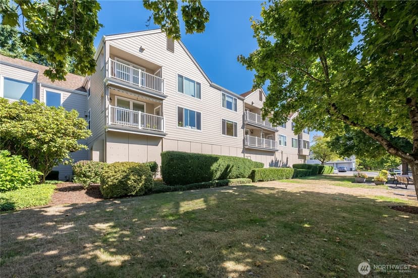 Property photo for 4152 Providence Point Drive SE #104, Issaquah