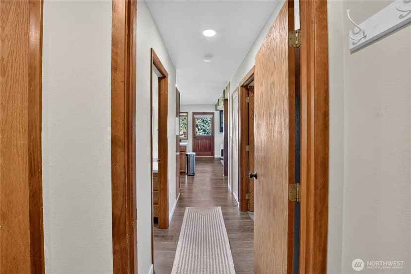 Property photo for 351 Hawk Haven Road, Cle Elum photo 3