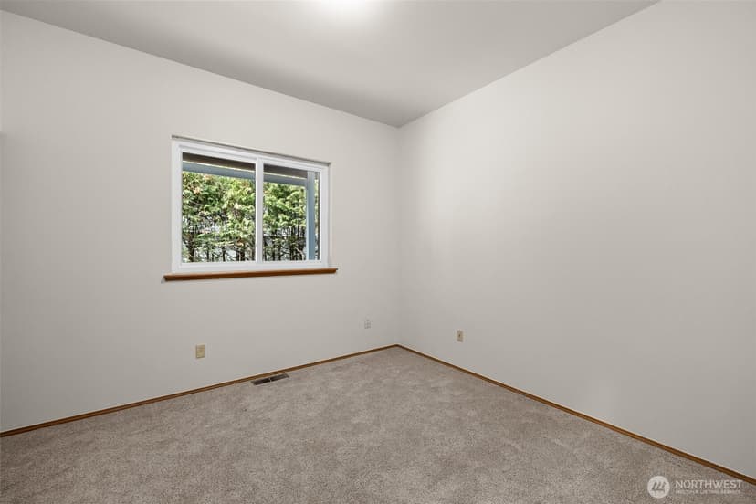 Property photo for 724 Hull Avenue, Port Orchard photo 36
