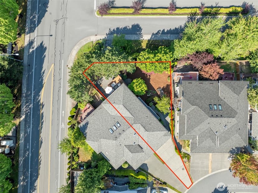 Property photo for 23901 SE 7th Lane, Sammamish photo 33