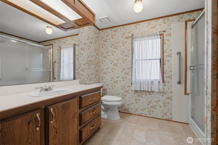 Property photo for 9590 Silver Creek Lane NW, Bremerton photo 19