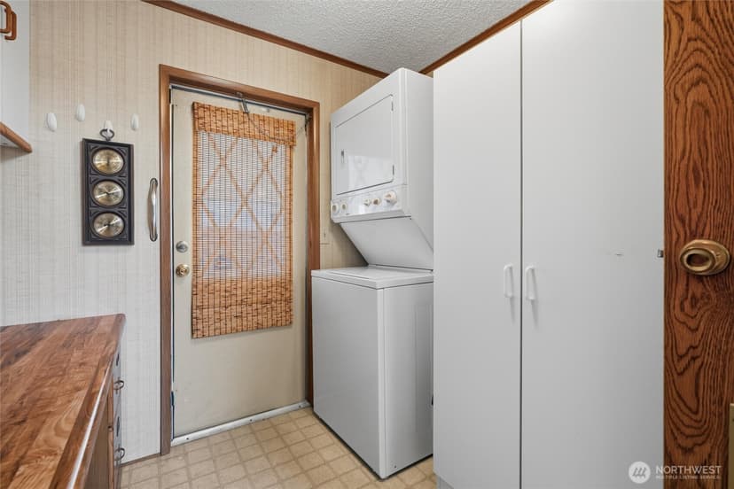 Property photo for 9590 Silver Creek Lane NW, Bremerton photo 14