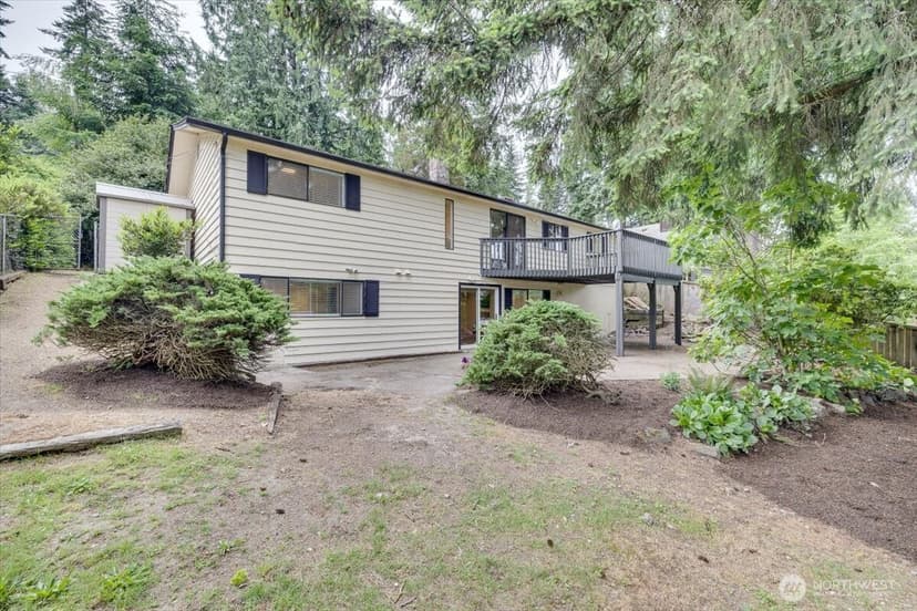 Property photo for 15062 SE 44th Street, Bellevue photo 7