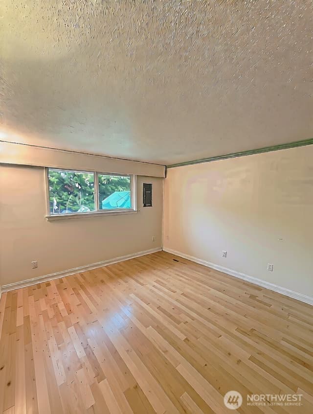 Property photo for 8116 79th Street SW, Lakewood photo 4