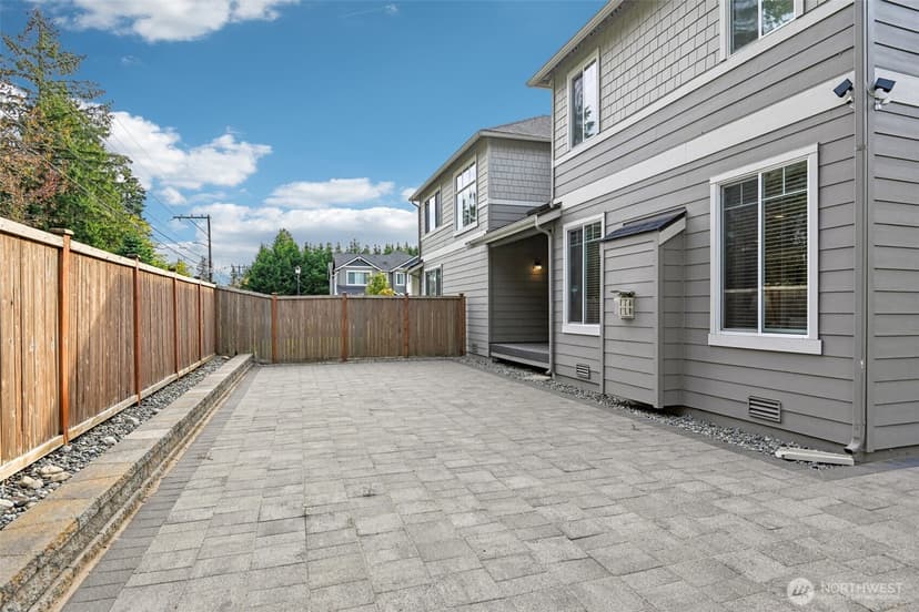 Property photo for 6414 SE 5th Place, Renton photo 31