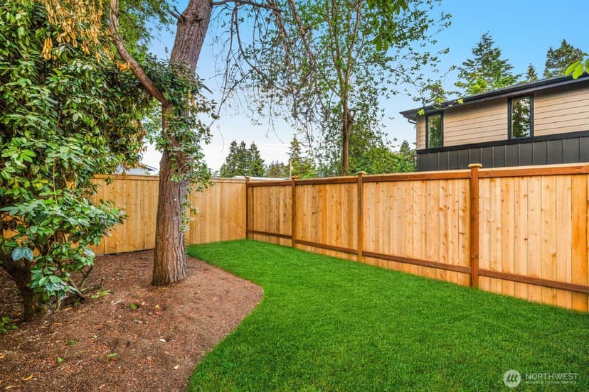 Property photo for 13810 84th Lane NE, Kirkland photo 22