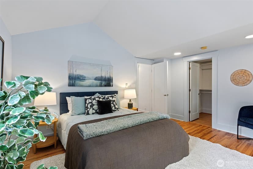 Property photo for 6228 26th Avenue NE, Seattle photo 17