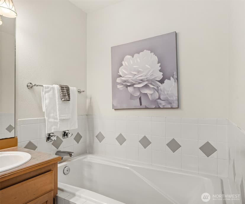 Property photo for 15839 NE 91st Way #1004, Redmond photo 20
