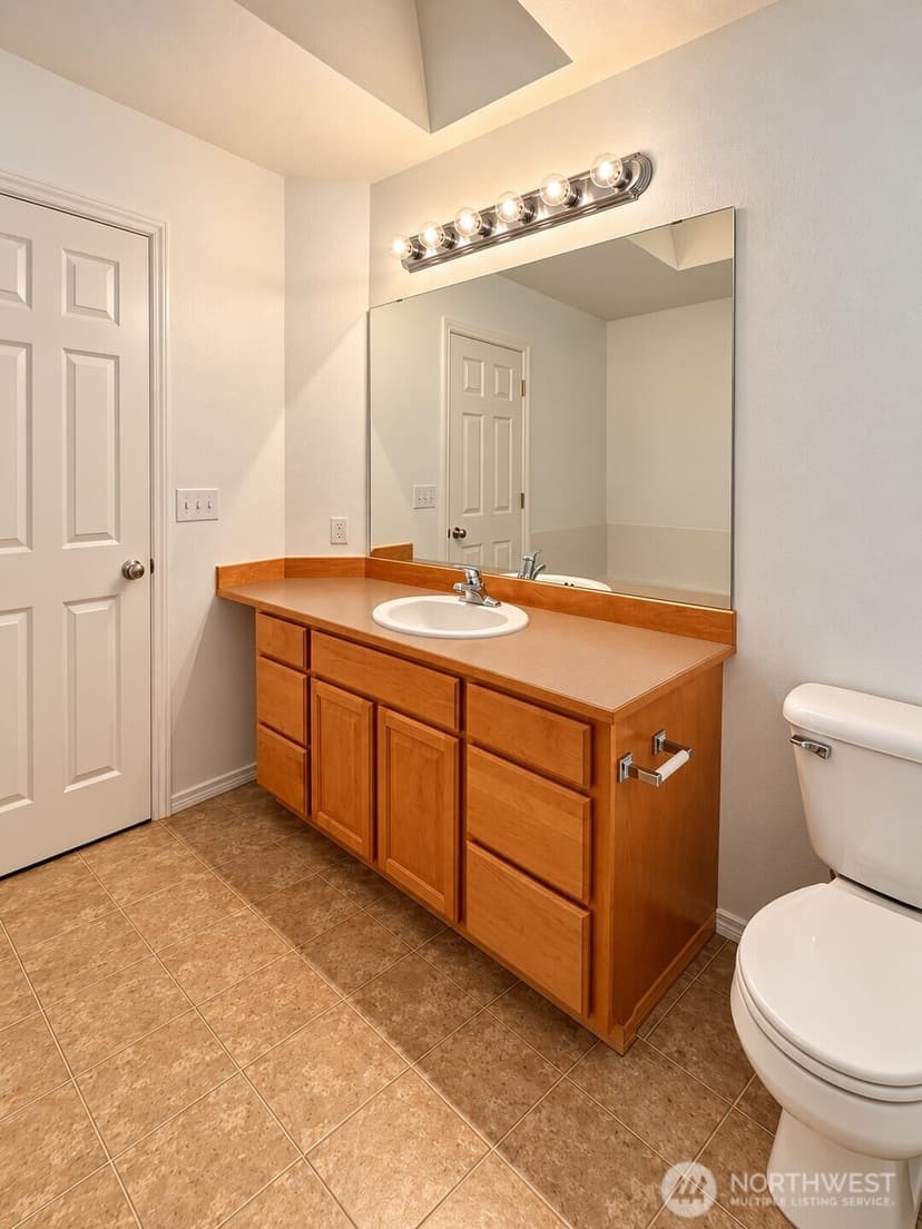 Property photo for 5300 Glenwood Avenue #M-1, Everett photo 20