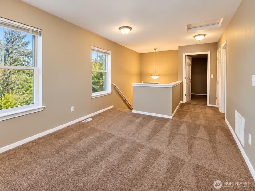 Property photo for 5300 Glenwood Avenue #M-1, Everett photo 28