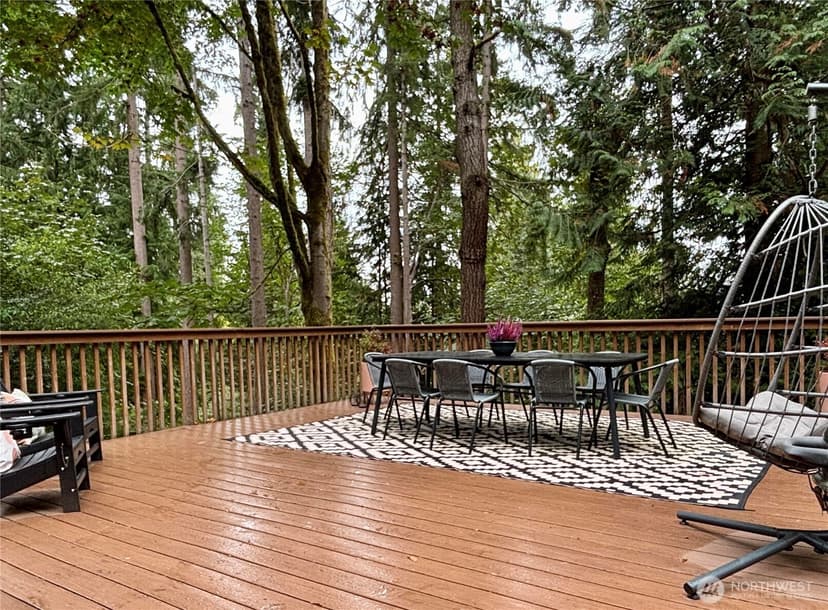 Property photo for 17210 30th Avenue NE, Lake Forest Park photo 26