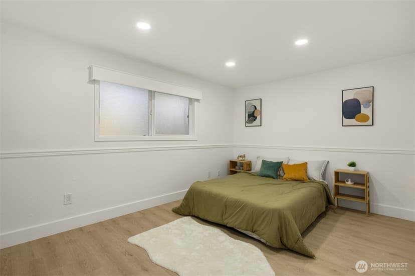 Property photo for 14527 NE 40th Street #G104, Bellevue photo 18