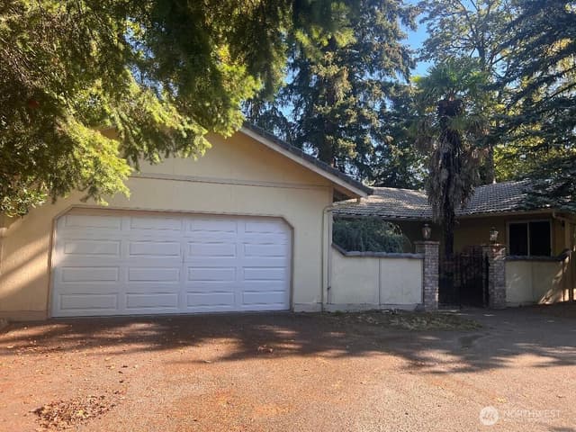 Property photo for 9222 S 198 Street Ct, Renton photo 3