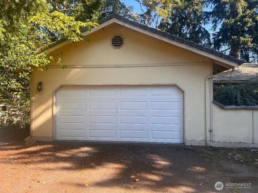 Property photo for 9222 S 198 Street Ct, Renton photo 2