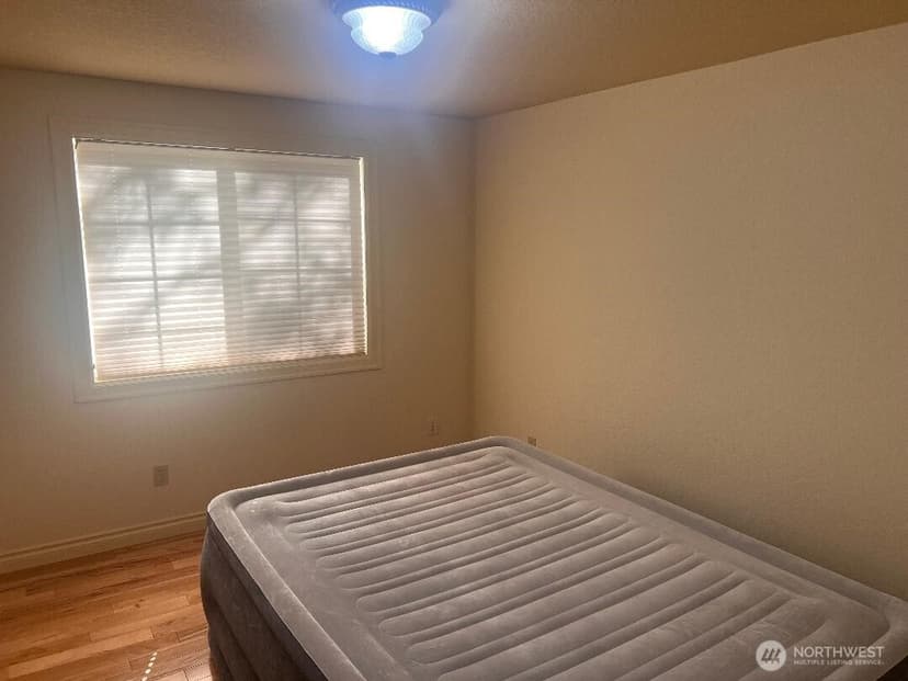 Property photo for 9222 S 198 Street Ct, Renton photo 23