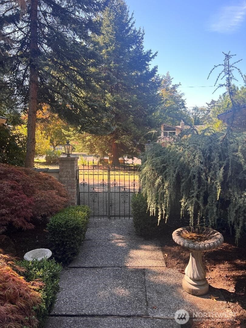 Property photo for 9222 S 198 Street Ct, Renton photo 7