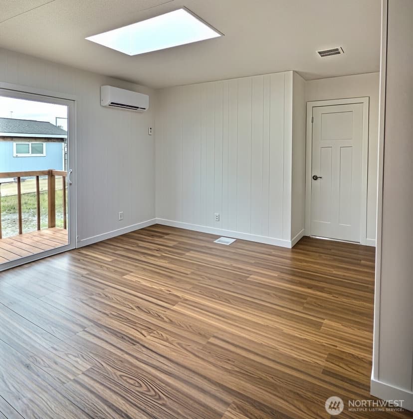 Property photo for 15401 Washington Avenue SW #3, Lakewood photo 8