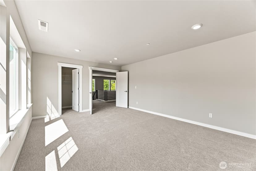 Property photo for 4999 237th Court SE #15, Issaquah photo 21