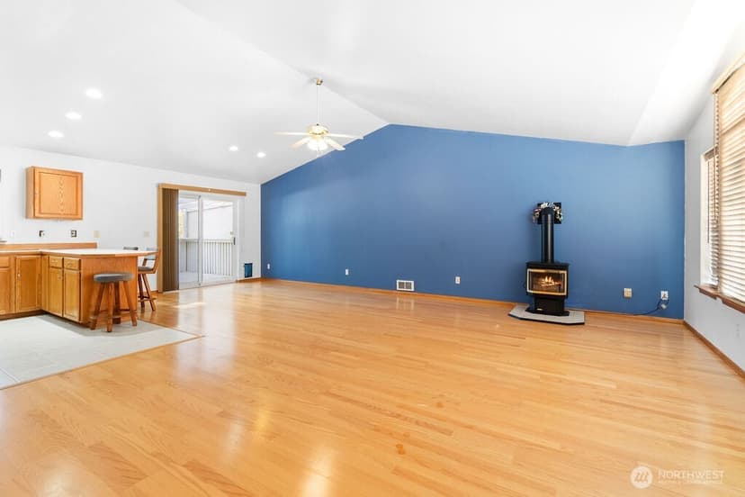 Property photo for 878 Mount Olympus Avenue SE, Ocean Shores photo 2