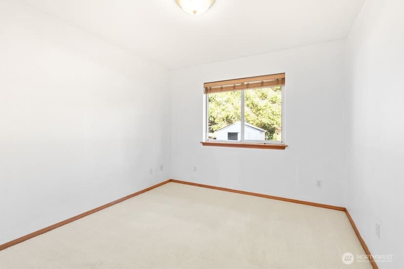 Property photo for 878 Mount Olympus Avenue SE, Ocean Shores photo 15