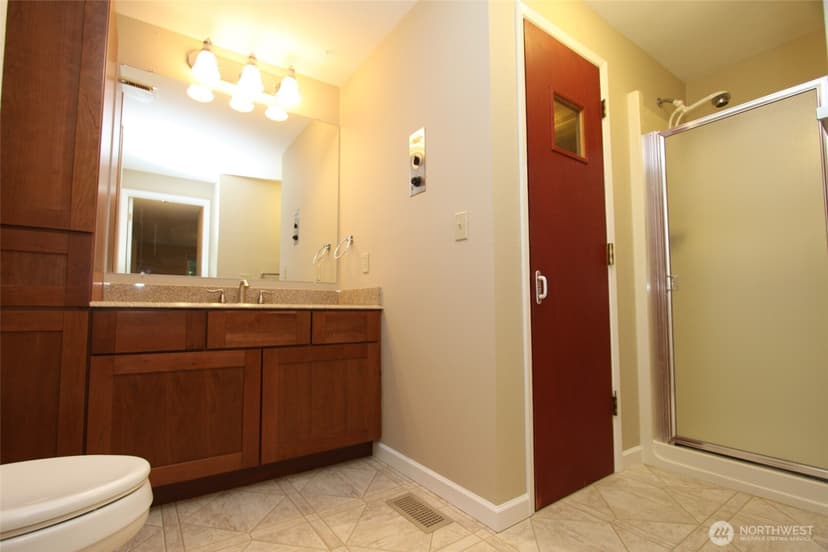 Property photo for 12004 Slater Avenue NE #F-3, Kirkland photo 6