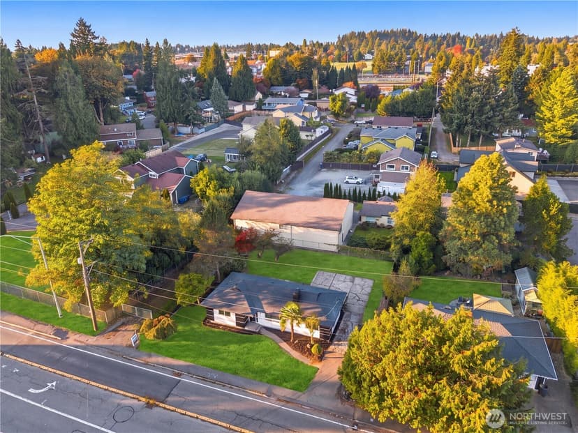 Property photo for 638 S 160th Street, Burien photo 30