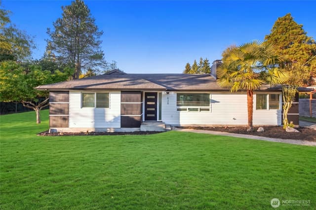 Property photo for 638 S 160th Street, Burien