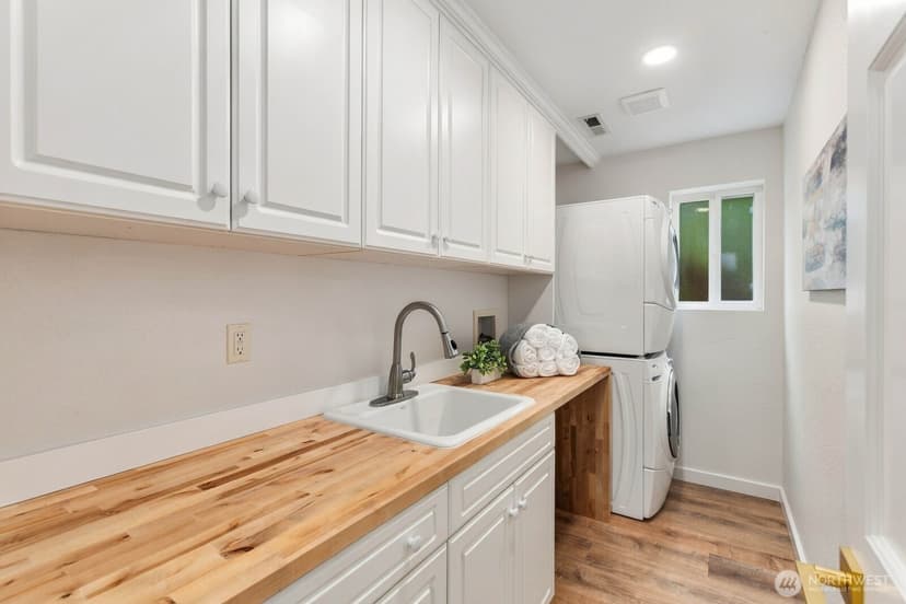 Property photo for 23910 107th Place W, Edmonds photo 26